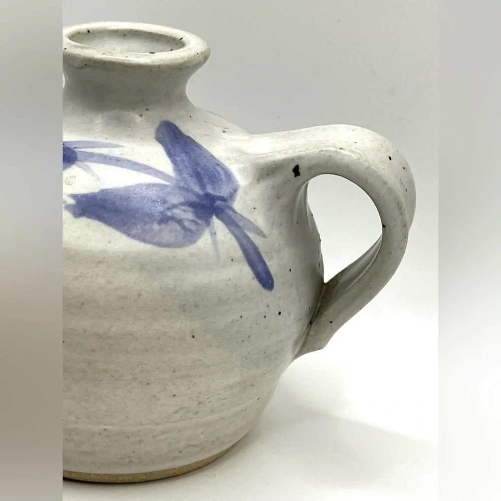 Handmade Dukeman Studio Art Pottery Ceramic Grey Blue Leaves Bud Vase w/Handle